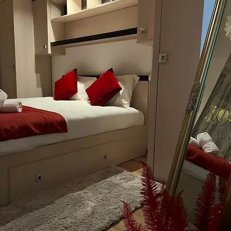 Kyan Apartment Brasov